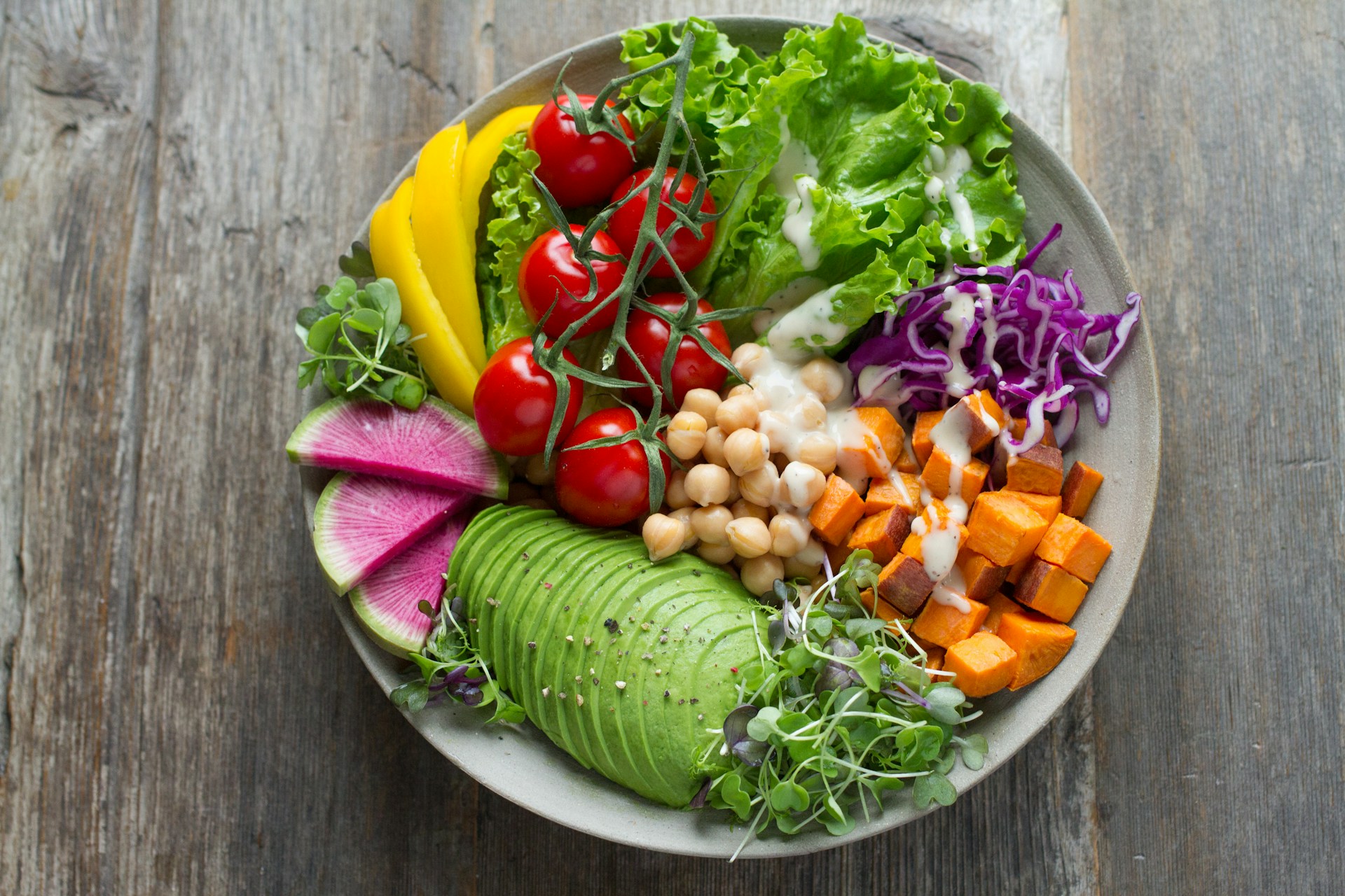 ShelfScan blog post image for: Vegan vs Vegetarian: 21 Powerful Differences You Must Know